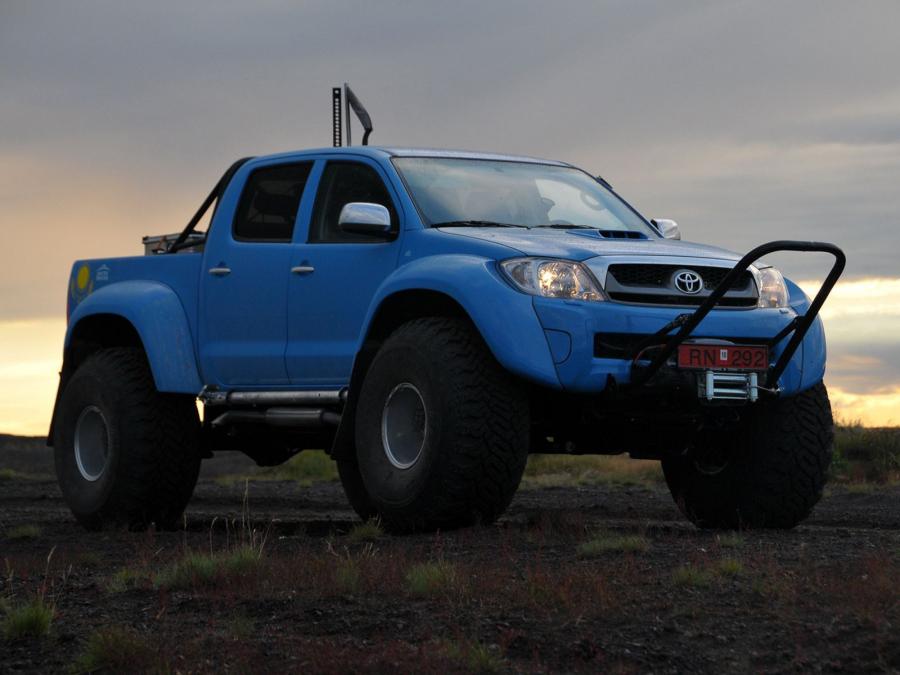  Toyota Hilux AT44 Arctic Trucks 2007 года  (фото 13 из 30)